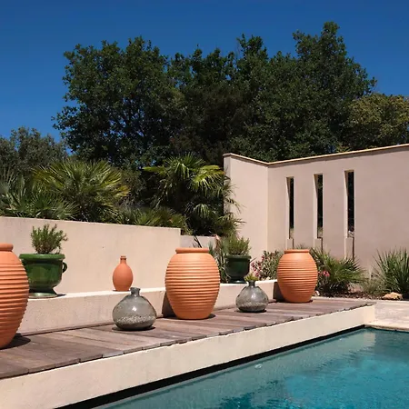 Bed and Breakfast Jas Des Roches 4*